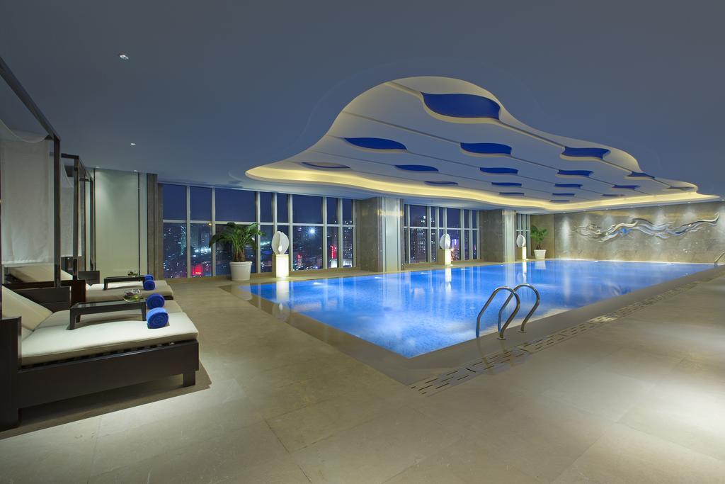 Готель Pullman Yantai Center Екстер'єр фото