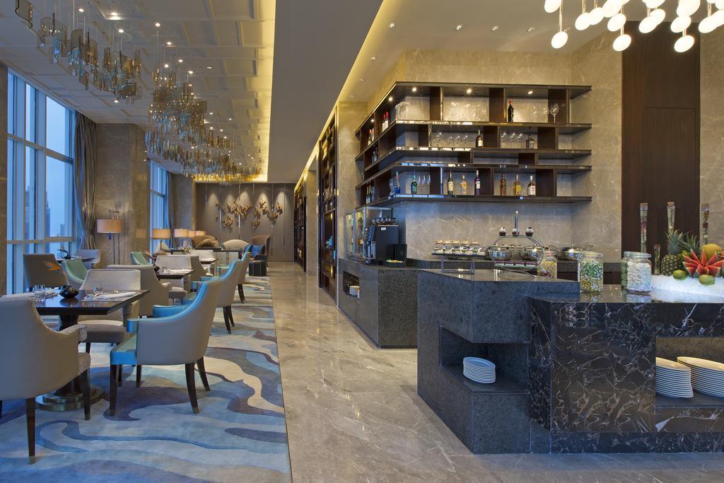 Готель Pullman Yantai Center Екстер'єр фото