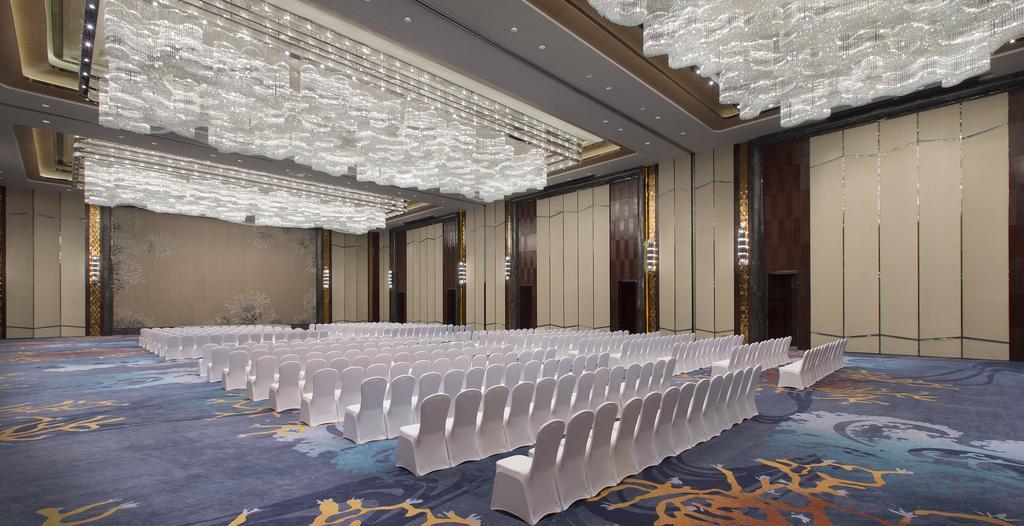 Готель Pullman Yantai Center Екстер'єр фото